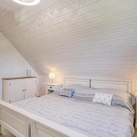 Σπίτι διακοπών 2 Bedroom Lovely In *
