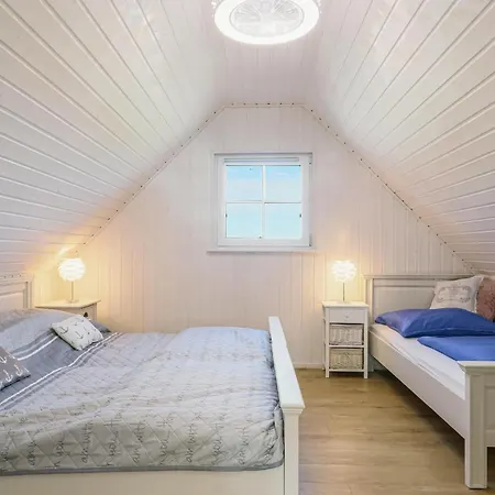 Σπίτι διακοπών 2 Bedroom Lovely In *